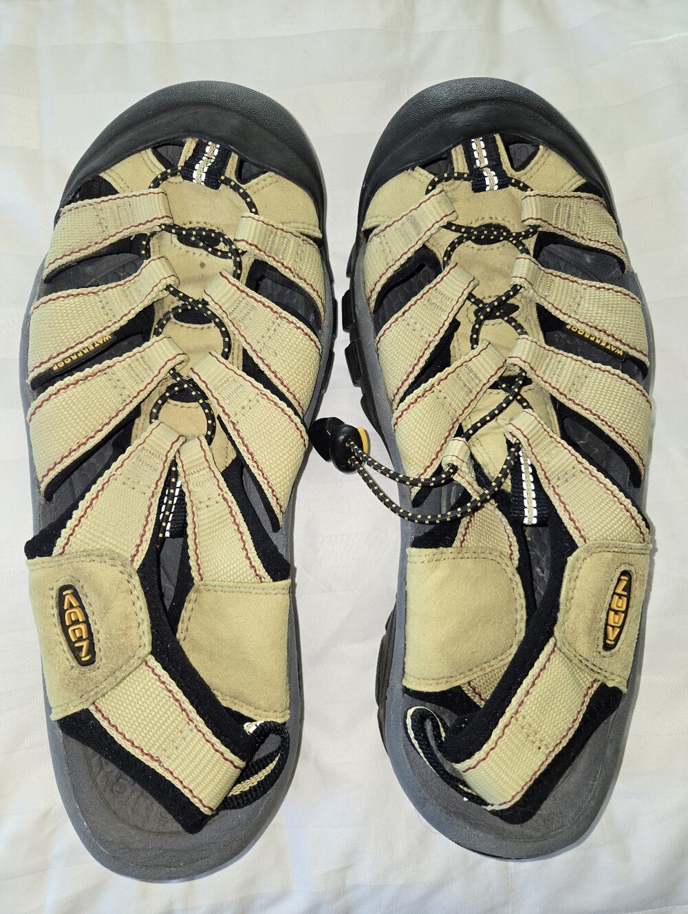 Keen Lime Green Outdoor Slip-On Sandals Womens Size 9.5